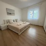 Franka * Crikvenica